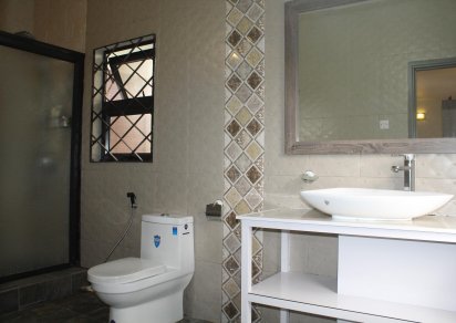 Maison/Villa - 4 chambres - 371 m²