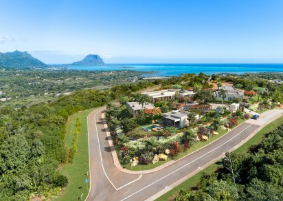 Maison/Villa - 4 chambres - 373 m²