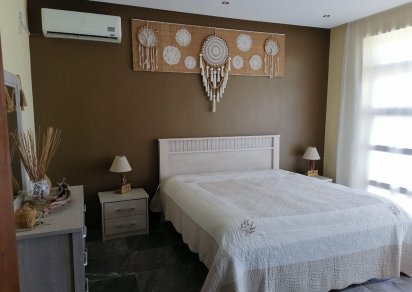 Maison/Villa - 4 chambres - 376 m²
