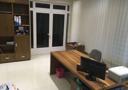 Maison/Villa - 4 chambres - 400 m²