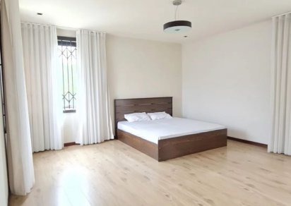Maison/Villa - 4 chambres - 400 m²