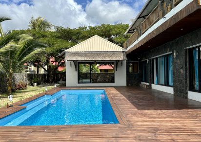 Maison/Villa - 4 chambres - 400 m²