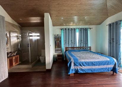 Maison/Villa - 4 chambres - 400 m²