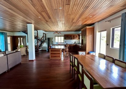 Maison/Villa - 4 chambres - 400 m²