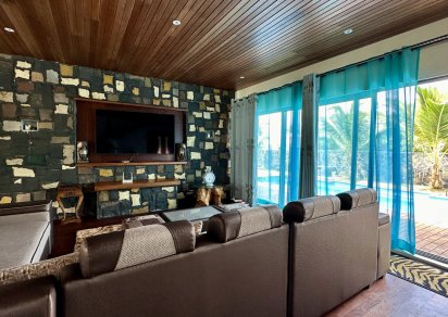 Maison/Villa - 4 chambres - 400 m²
