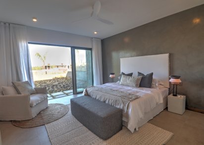 Maison/Villa - 4 chambres - 412 m²