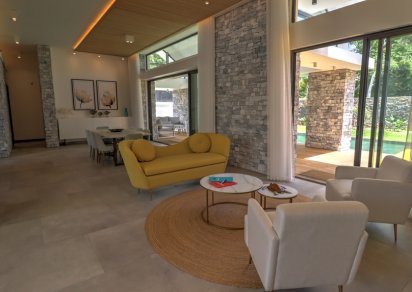 Maison/Villa - 4 chambres - 420 m²