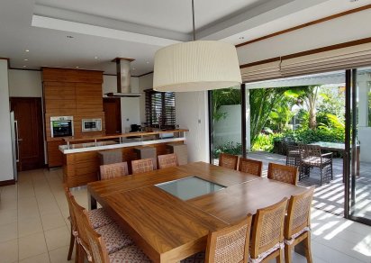 Maison/Villa - 4 chambres - 431 m²