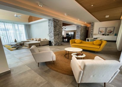 Maison/Villa - 4 chambres - 437 m²