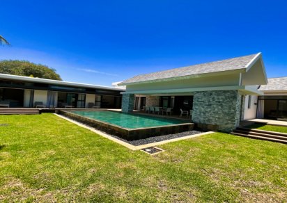 Maison/Villa - 4 chambres - 437 m²