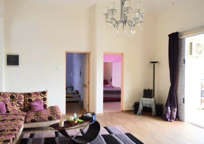 Maison/Villa - 4 chambres - 465 m²
