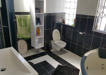 Maison/Villa - 4 chambres - 465 m²