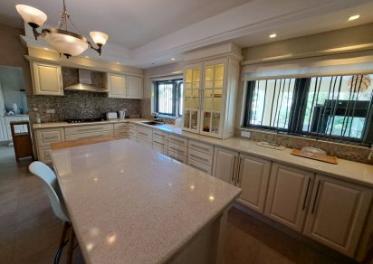 Maison/Villa - 4 chambres - 539 m²