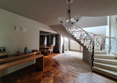 Maison/Villa - 4 chambres - 539 m²