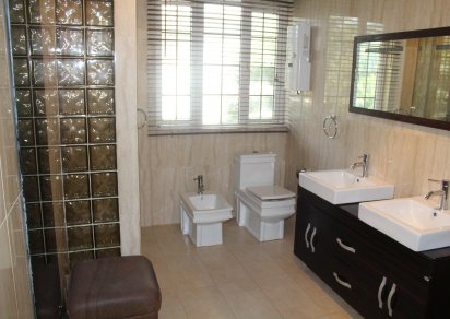 Maison/Villa - 4 chambres - 557 m²