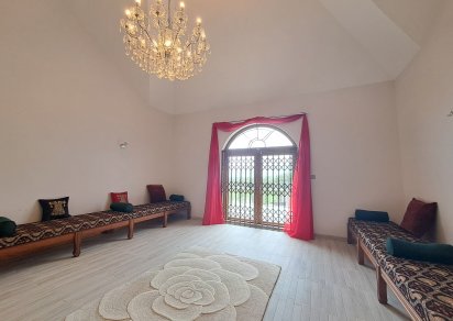 Maison/Villa - 4 chambres - 770 m²