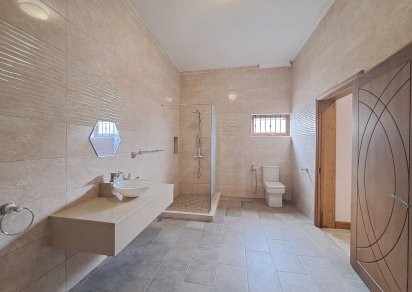 Maison/Villa - 4 chambres - 770 m²
