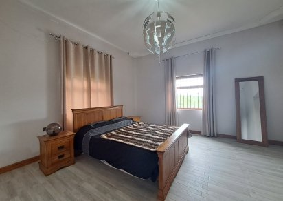 Maison/Villa - 4 chambres - 770 m²