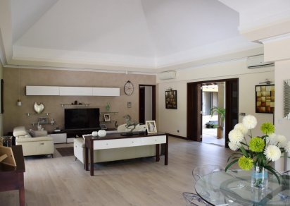 Maison/Villa - 4 chambres - 794 m²