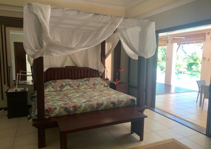 Maison/Villa - 4 chambres - 800 m²