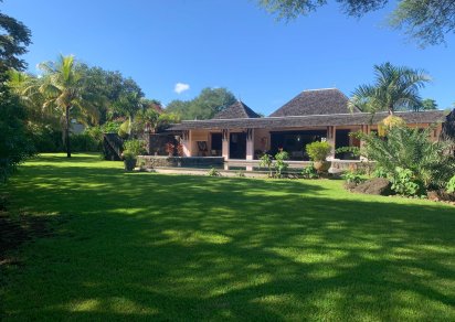 Maison/Villa - 4 chambres - 800 m²