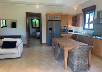 Maison/Villa - 4 chambres - 800 m²