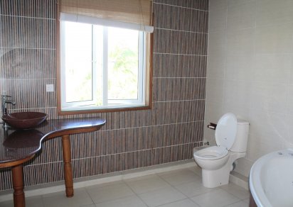 Maison/Villa - 4 chambres - N.S m²