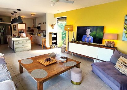 Maison/Villa - 4 chambres - N.S m²