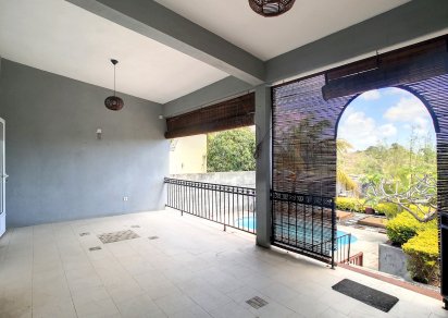 Maison/Villa - 5 chambres - 169 m²