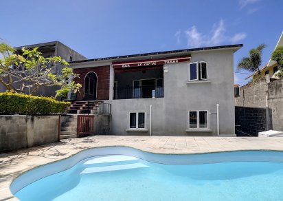 Maison/Villa - 5 chambres - 169 m²
