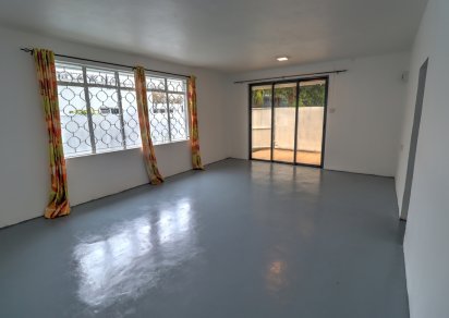 Maison/Villa - 5 chambres - 203 m²
