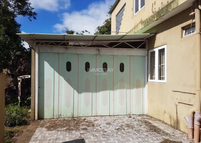 Maison/Villa - 5 chambres - 2500 p²