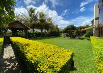 Maison/Villa - 5 chambres - 371 m²