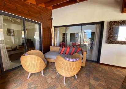 Maison/Villa - 5 chambres - 371 m²