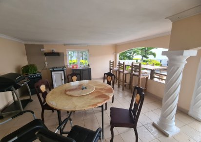 Maison/Villa - 5 chambres - 380 m²