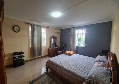 Maison/Villa - 5 chambres - 380 m²