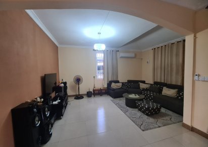 Maison/Villa - 5 chambres - 380 m²