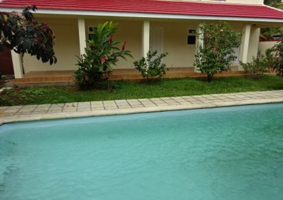 Maison/Villa - 5 chambres - 400 m²