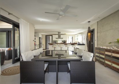 Maison/Villa - 5 chambres - 415 m²