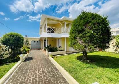 Maison/Villa - 5 chambres - 418 m²