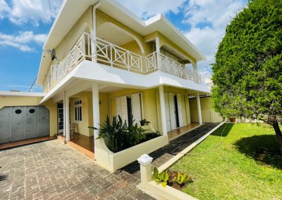 Maison/Villa - 5 chambres - 418 m²