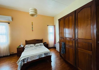 Maison/Villa - 6 chambres - 409 m²