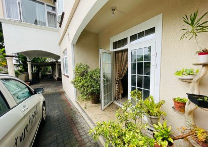 Maison/Villa - 6 chambres - 409 m²
