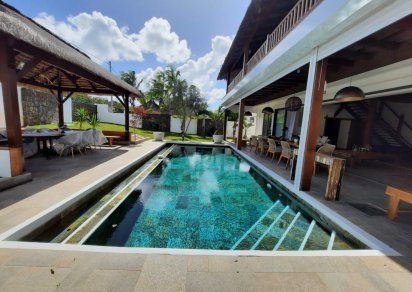 Maison/Villa - 6 chambres - 490 m²