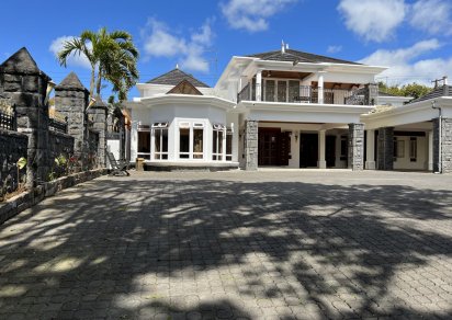 Maison/Villa - 6 chambres - 966 m²