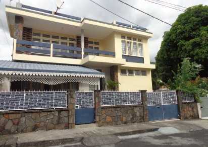 Maison/Villa - 7 chambres - 334 m²