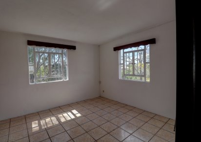 Maison/Villa - 8 chambres - 270 m²
