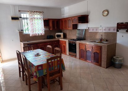 Maison/Villa - 8 chambres - 350 m²