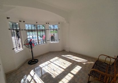 Maison/Villa - 8 chambres - 350 m²