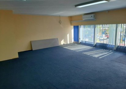 Office - 111 m²